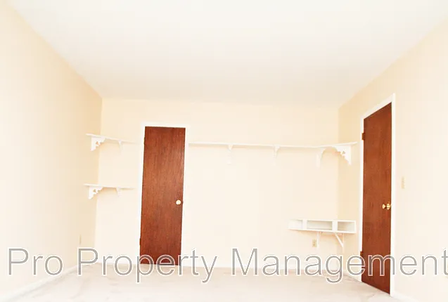 97 Park Ave #10 — Photo 8