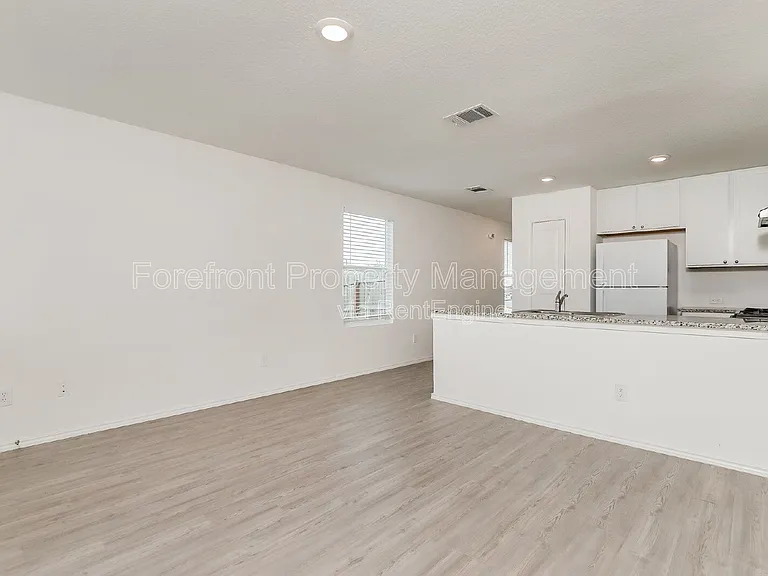 20305 Andalusite Way — Photo 7