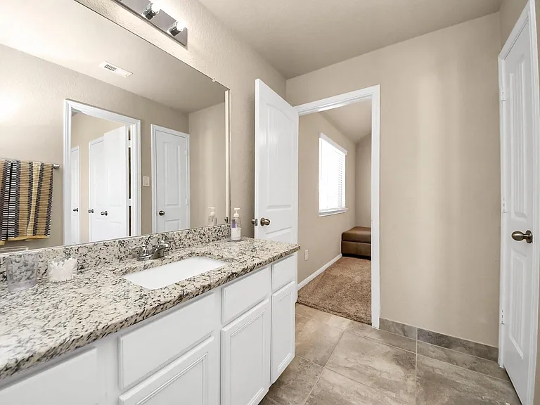 29482 Westhope Dr — Photo 28