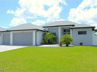 1920 SW 2nd Ter, Cape Coral, FL 33991