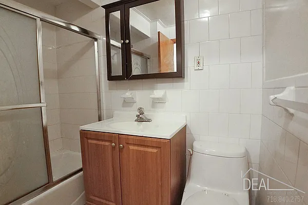 Rented by Ideal Properties Group | media 5