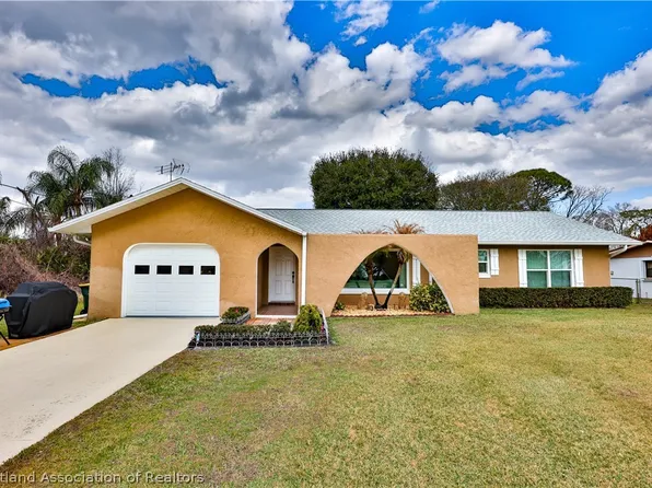 2108 Manatee Dr, Sebring, FL 33870