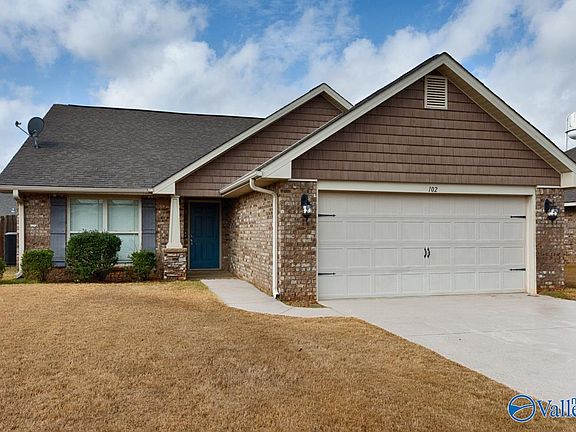 2nd image of 102 Ferstwood Dr