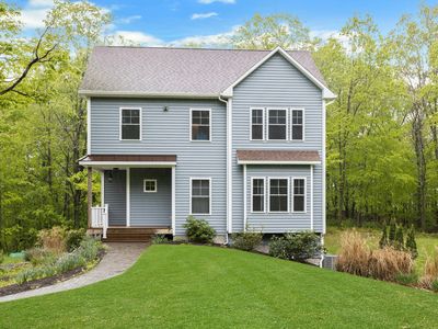 4 Aunt Park Lane, Newtown, CT, 06470