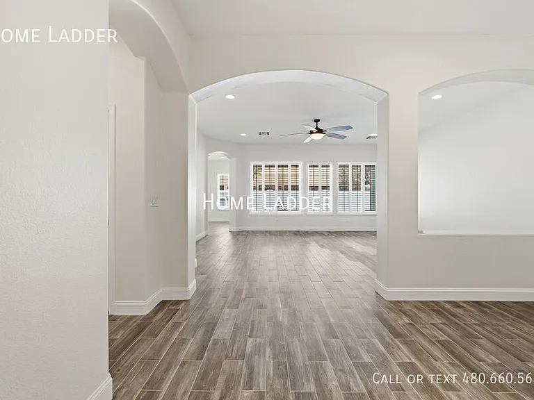 5080 S McClelland Dr — Photo 2