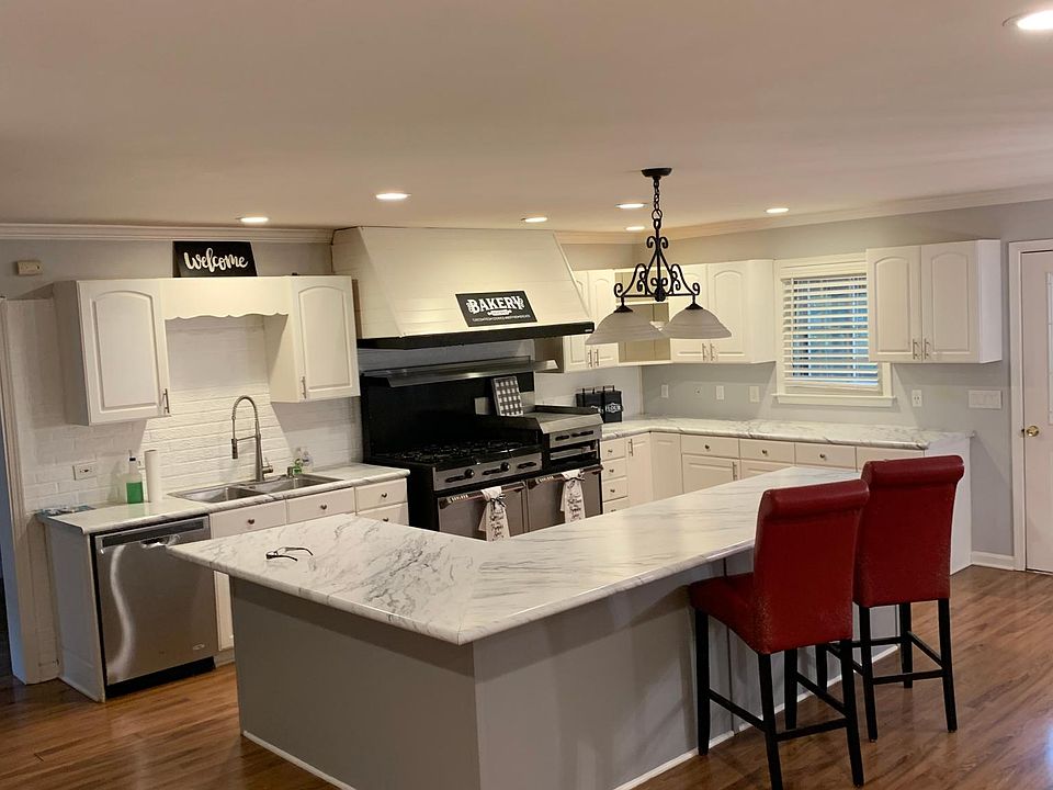 Kitchen with Garland professional range