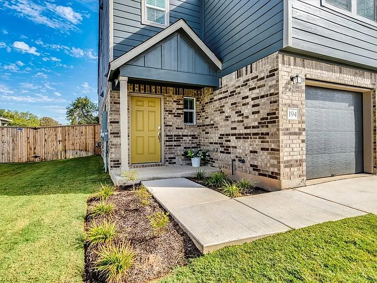 194 George Neggan Ln — Photo 3