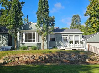 26179 W Thirteen Mile Rd, Franklin, MI 48025