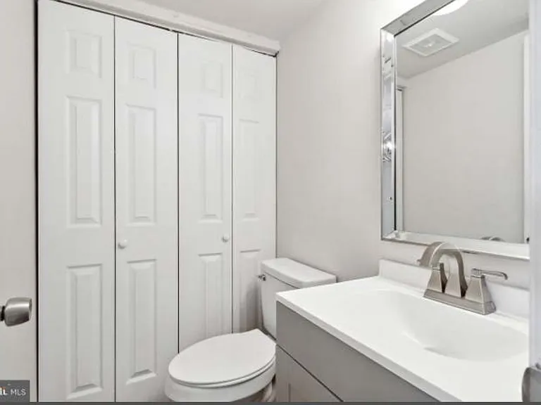 9261 Byrd Dr — Photo 9