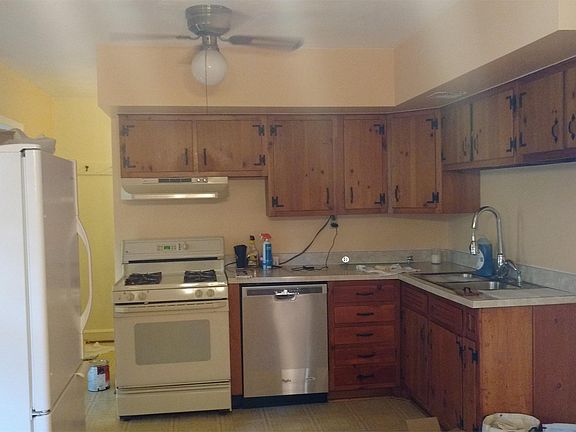 5th image of 367 Fox Dr