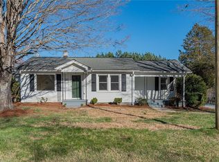 195 Arvil Hunt Rd, Lexington, NC 27295