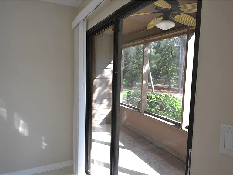 605 Lennox Rd W — Photo 5