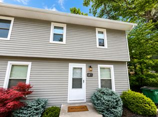 430 Chinquapin Trl APT C, Christiansburg, VA 24073