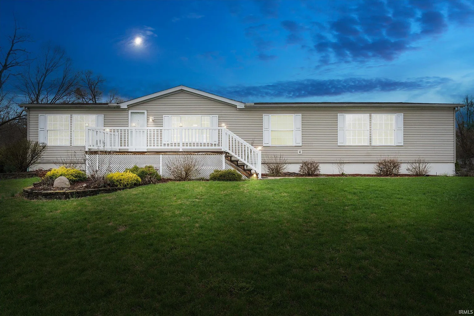 52115 Hollyhock Rd photo 1