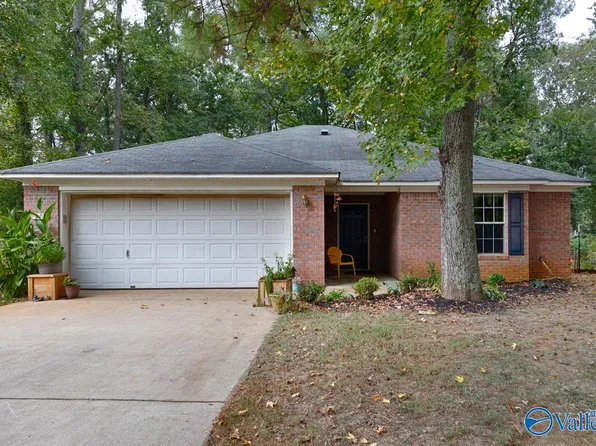 213 Backwood Trl, Hazel Green, AL 35750