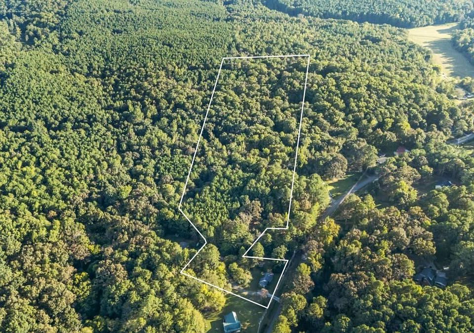 1st image of 697 Donahoo Rd SE