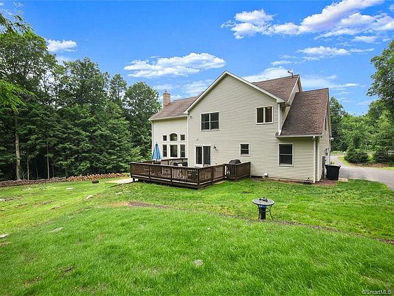 5th image of 5 Crozier Ct