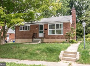 25 Hathaway Rd, Lutherville Timonium, MD 21093