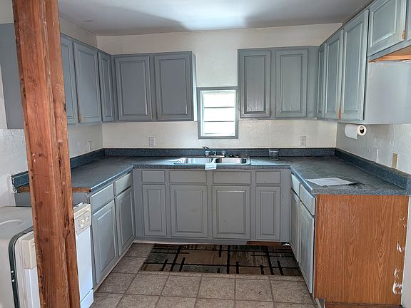 2nd image of 89 Eagle Dr