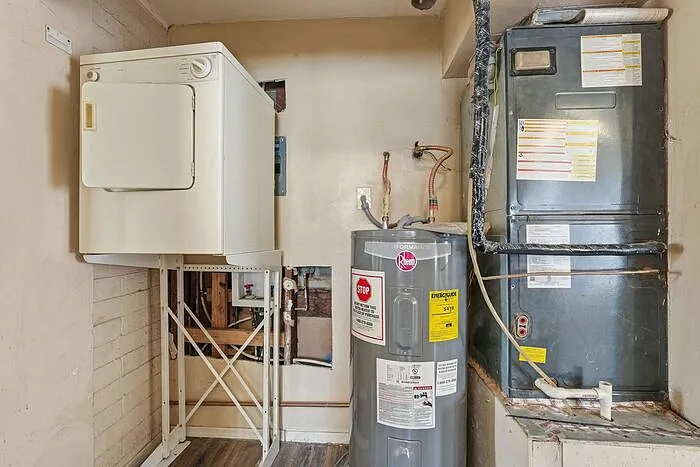 2520 E Cameron Vis — Photo 18
