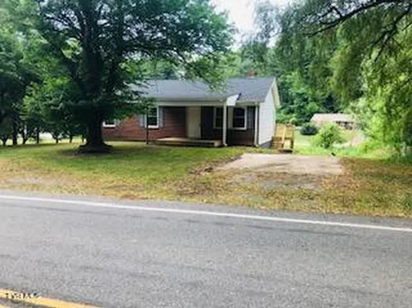 9939 Spring Valley Rd, Fries, VA 24330