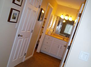 3254 16th Ave S APT 202, Fargo, ND 58103