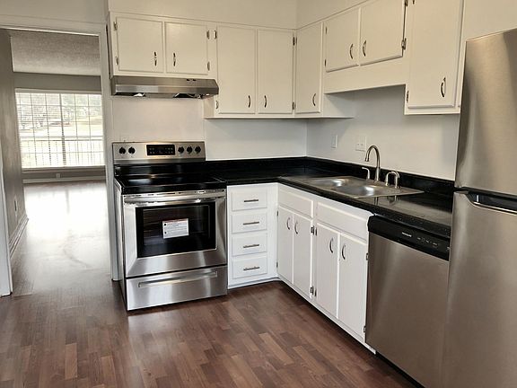 4th image of 3630 Clairmont Ave S APT 16