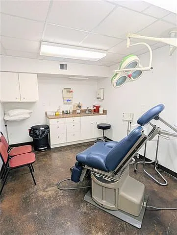 Studio, 3.0 bath, 4492 sqft, $5,000 — Photo 2