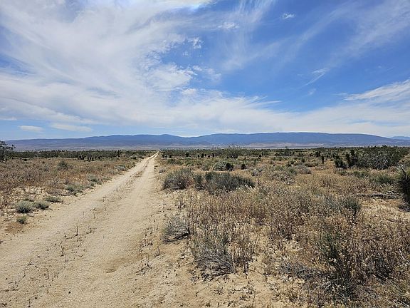 3rd image of 250 Street