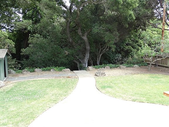 4th image of 1925 Devereux Dr