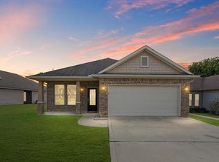 146 Snug Harbor Dr, Montgomery, TX 77356