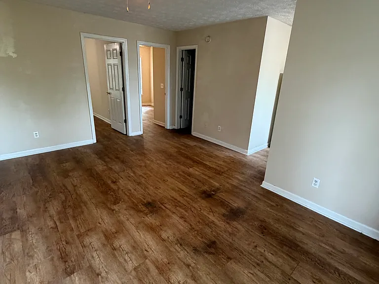 113 Hill St #B — Photo 3