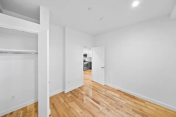 Rented by Nooklyn NYC LLC | media 5