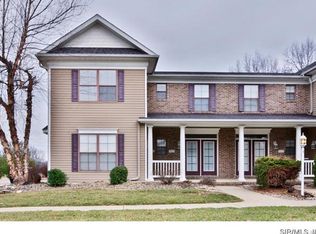 5013 River Aire Dr S APT 1, Godfrey, IL 62035