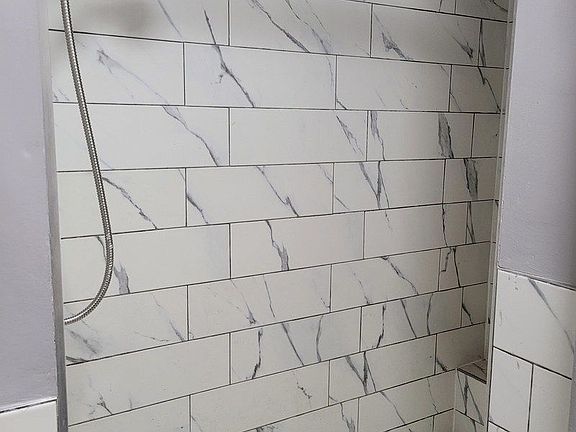 4th image of 212 Patchen Ave #2