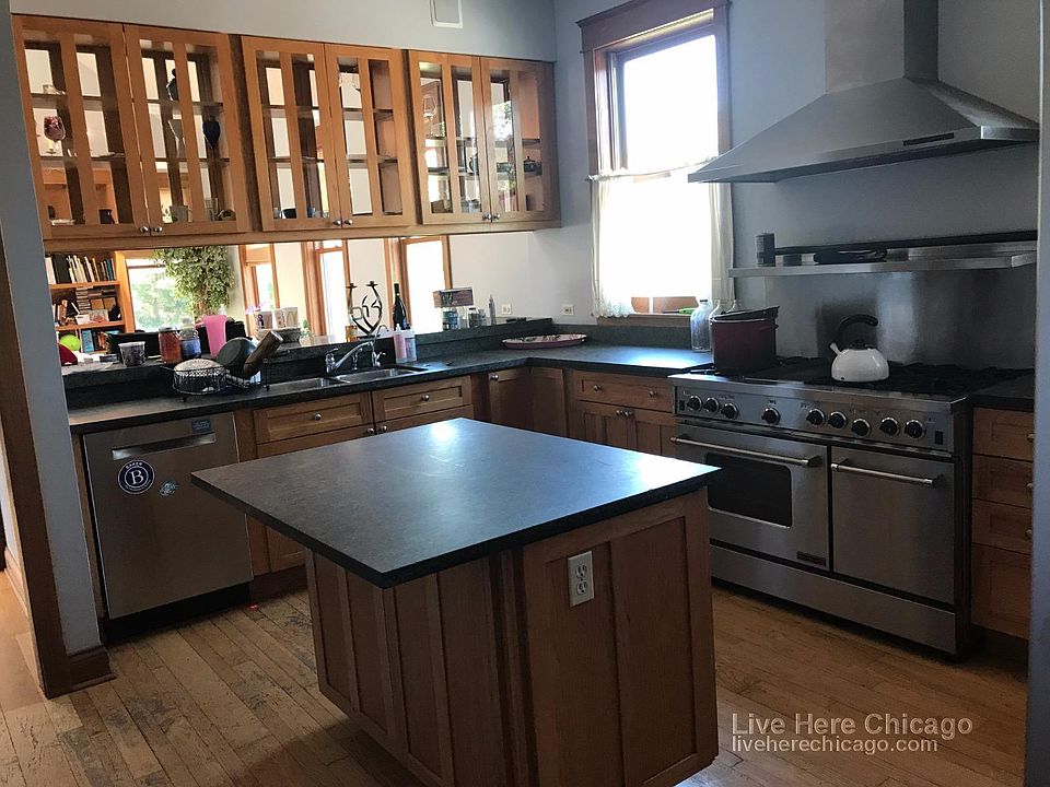 1st image of 5028 N Clark St #2P