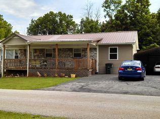 325 Walker St, Sparta, TN 38583