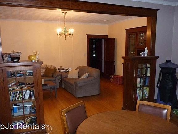 3rd image of 1849 Portland Ave #5968671