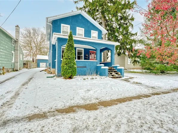 145 Chapin St, Canandaigua, NY 14424