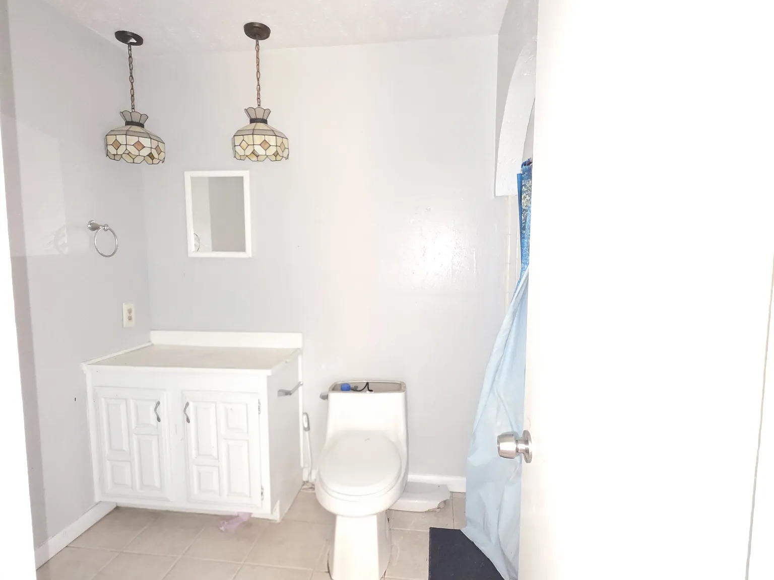 3 bed, 1846 sqft, $1,950 — Photo 2