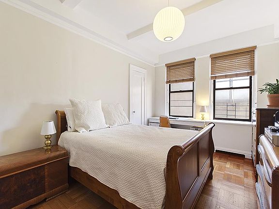 5th image of 535 W 110th St APT 8-I