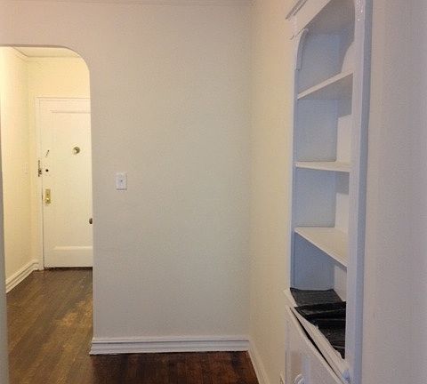 5th image of 8910 Whitney Ave APT 3S