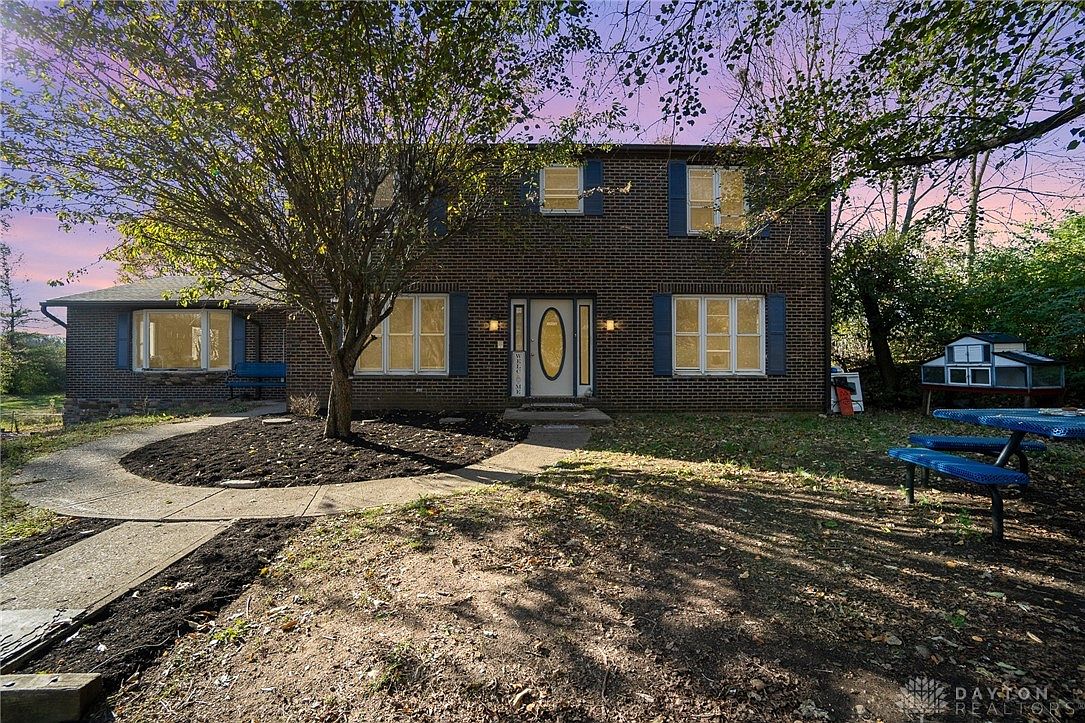 7670 Scarff Rd, New Carlisle, OH 45344 Zillow