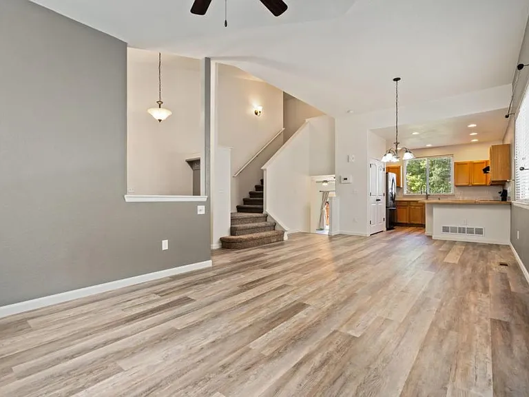 4415 Wolcott Dr — Photo 4
