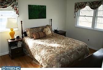 3rd image of 107 Aronimink Dr