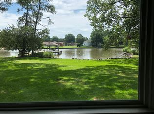 102 Mohawk Rd, Hampton, VA 23669