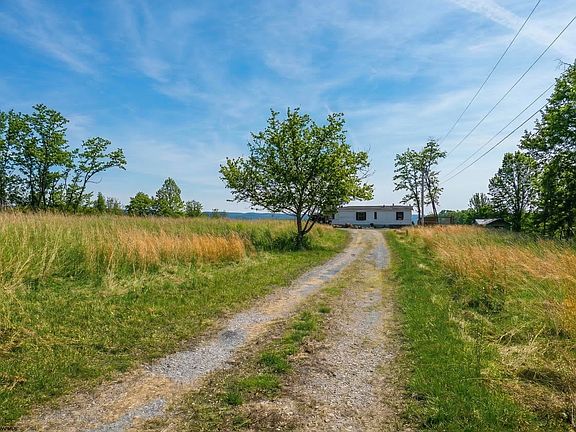 5th image of 126 George Rd