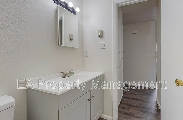 12912 Marva Pl SE — Photo 29