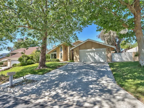 30233 Villa Alturas Dr, Temecula, CA 92592