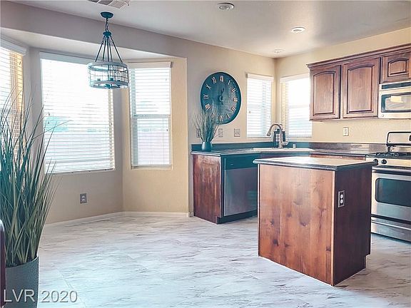 3rd image of 5297 Caprock Canyon Ave